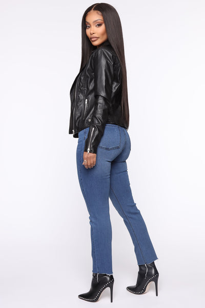 https://cdn.shopify.com/s/files/1/0293/9277/products/01-13-20_Studio_1_JP_KSY_12-17-57_17__72207_Black_P_3798_RP.jpg?v=1664302593&with=400&height=600