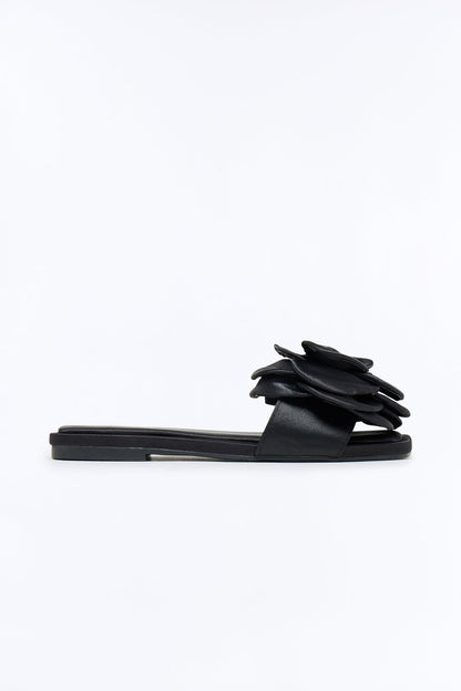 https://cdn.shopify.com/s/files/1/0293/9277/files/01-13-26_SLPM_58_DELILAH01_Black_AB_19-12-38_FLATLAY_2218_PXF.jpg?v=1768516548