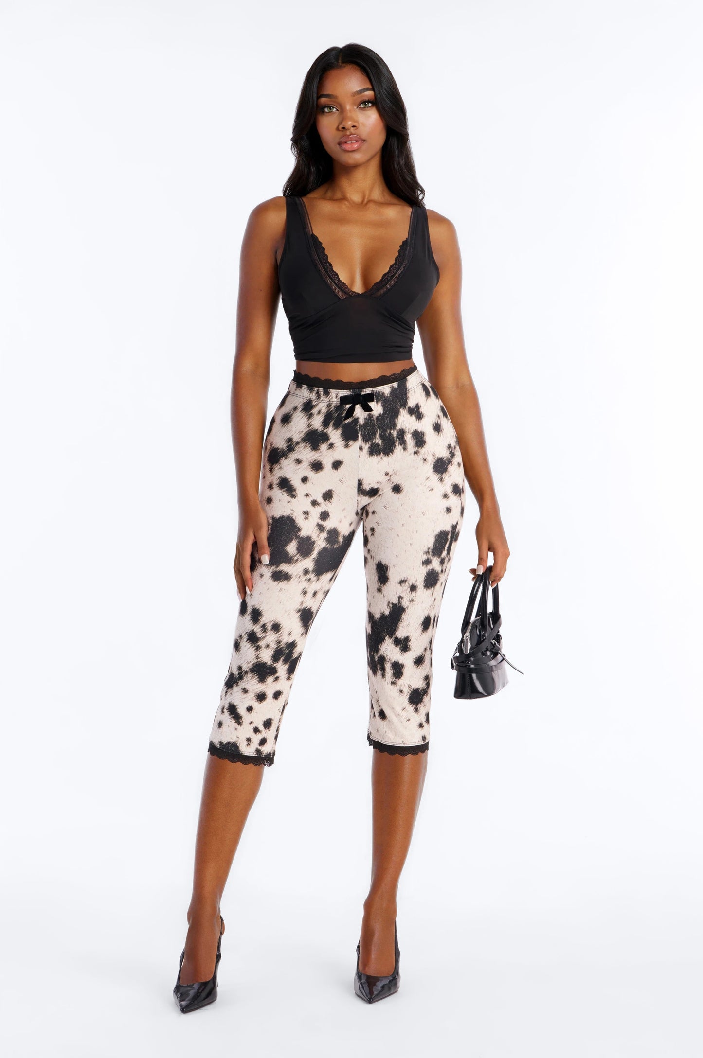 https://cdn.shopify.com/s/files/1/0293/9277/files/01-14-26_S4_29_KJGT4081404_Creamcombo_JG_SS_11-36-00_18378_CM-FN_Kaliani_PXF.jpg?v=1771455982