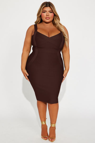 https://cdn.shopify.com/s/files/1/0293/9277/files/01-16-24_S4_44_ZD0808280_Kellygreen_ID_AC_13-51-21_PLUS_31947_EH_JA_Chocolate.jpg?v=1755734851&with=400&height=600