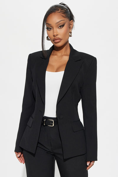 https://cdn.shopify.com/s/files/1/0293/9277/files/01-16-25_S2_15_GW24K1947A_Black_P_CXB_AA_15-24-08_30683_PXF.jpg?v=1746556494&with=400&height=600