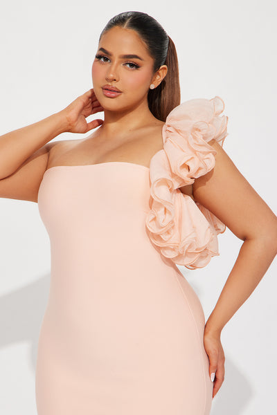 https://cdn.shopify.com/s/files/1/0293/9277/files/01-17-24_S8_27_22GWF8107_Blush_ID_IM_11-20-35_PLUS_32781_PXF.jpg?v=1706206454&with=400&height=600