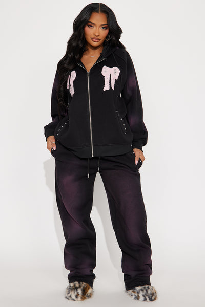 https://cdn.shopify.com/s/files/1/0293/9277/files/01-17-25_S5_30_FN9360WDFD_BlackWash_KJ_IM_14-07-40_0871_PXF.jpg?v=1737479786&with=400&height=600