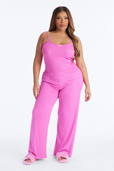 https://cdn.shopify.com/s/files/1/0293/9277/files/01-17-26_S2_10_2PZ10FN_HotPink_ZSR_SL_CM_10-02-01_PLUS_32362_PXF.jpg?v=1769019862&with=400&height=600