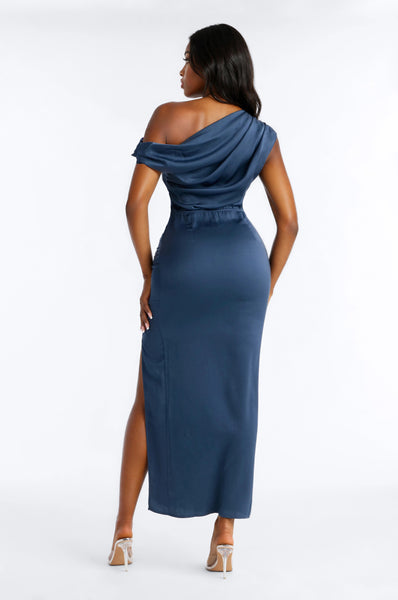 https://cdn.shopify.com/s/files/1/0293/9277/files/01-17-26_S4_21_34453BG_Navy_JG_IM_10-43-15_23239-FN_Kaliani_CM_PXF_VV.jpg?v=1772490415&with=400&height=600