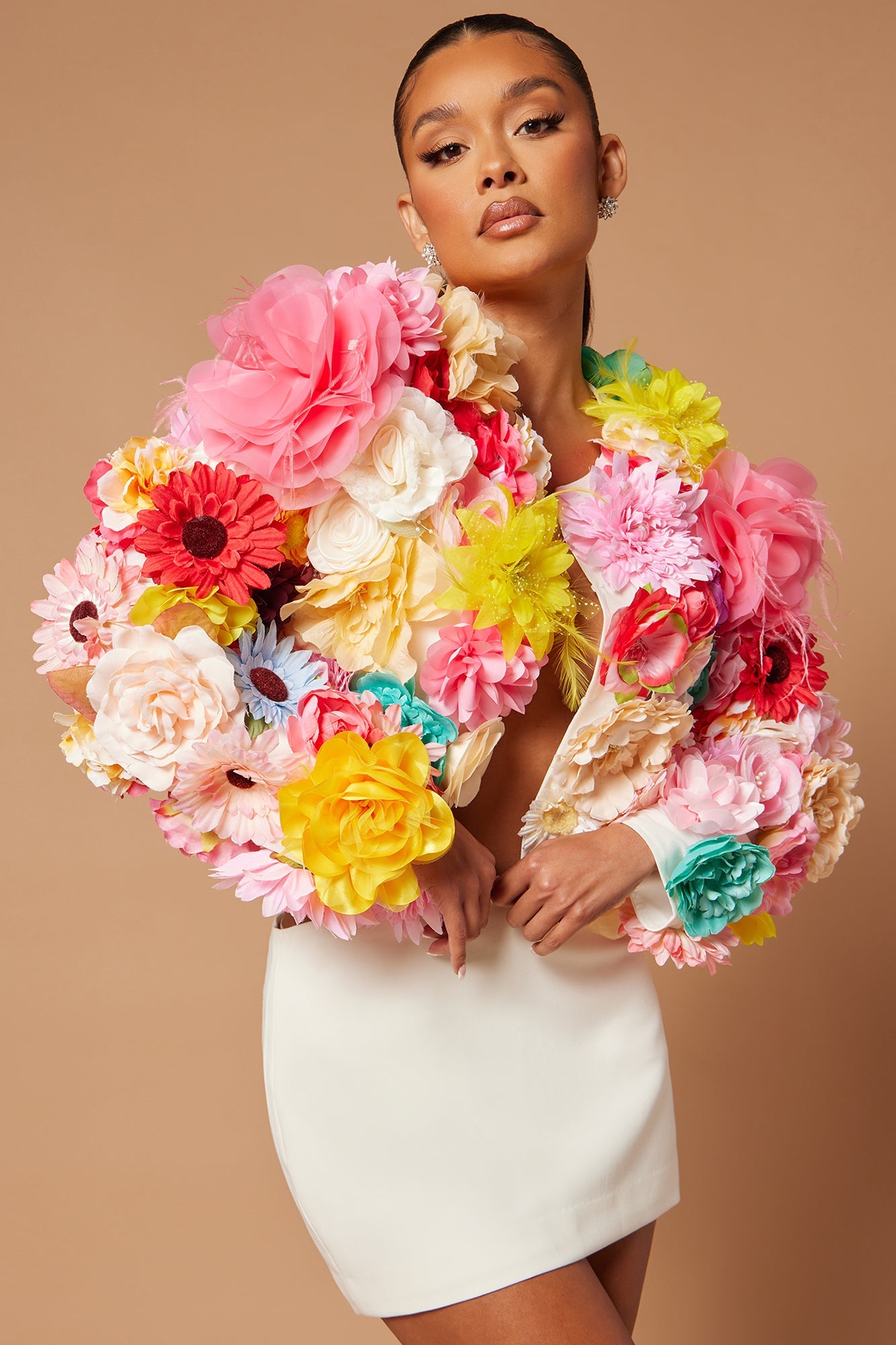 https://cdn.shopify.com/s/files/1/0293/9277/files/01-19-24_S6_4_23GWF10404_MultiColor_P_CZ_IM_11-24-45_76763_PXF.jpg?v=1706116619