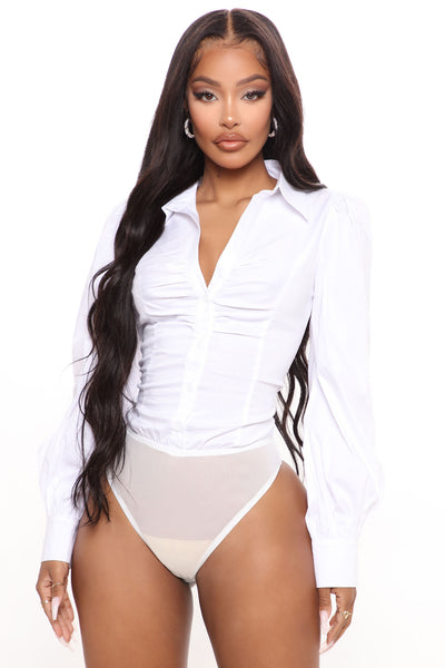 https://cdn.shopify.com/s/files/1/0293/9277/products/01-20-21Studio1_JP_MJ_15-05-14_31_40391NK_White_3607_EH.jpg?v=1668734217&with=400&height=600