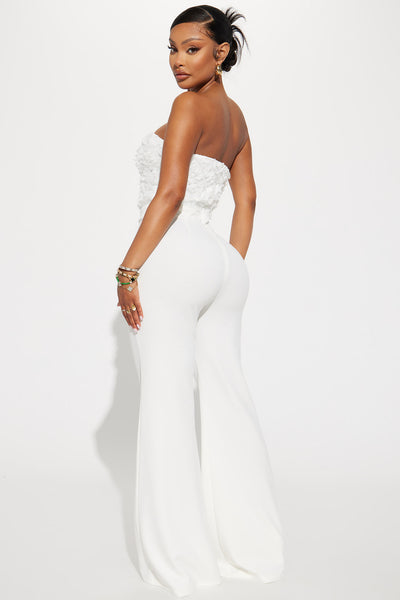 https://cdn.shopify.com/s/files/1/0293/9277/products/01-20-23Studio2_KJ_RL_14-12-44_23_BJ1065_White_1021_DG.jpg?v=1674679288&with=400&height=600