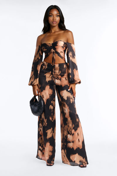 https://cdn.shopify.com/s/files/1/0293/9277/files/01-20-26_S9_54_V12503JP0752_Blackcombo_JG_PC_14-28-53_1615-FN_Kaliani_PXF_CM_VV_CM.jpg?v=1772122957&with=400&height=600