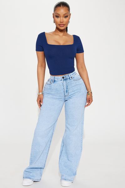https://cdn.shopify.com/s/files/1/0293/9277/files/01-21-24_S2_14_U525_LightWash_KJ_RL_11-37-16_28903_PXF.jpg?v=1770559303&with=400&height=600
