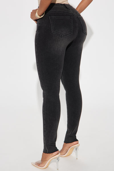 https://cdn.shopify.com/s/files/1/0293/9277/files/01-21-25_S2_18_FN15105HSK_Black_CXB_RL_15-51-48_31472_PXF.jpg?v=1737571936&with=400&height=600