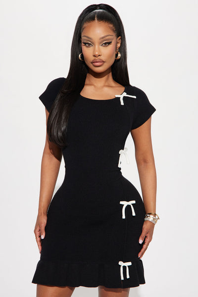 https://cdn.shopify.com/s/files/1/0293/9277/files/01-21-25_S2_7_30588Y_BlackWhite_ZSR_CXB_RL_15-19-14_31390_BH_JA.jpg?v=1757950524&with=400&height=600