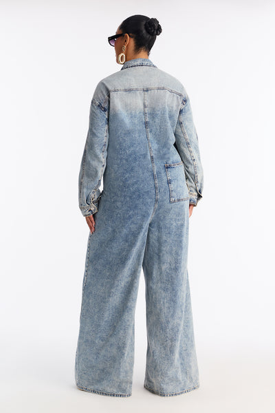 https://cdn.shopify.com/s/files/1/0293/9277/files/01-21-26_S8_18_25GWQ19019_Denim_ZSR_KK_MC_12-01-27_PLUS_9329_SKS.jpg?v=1769212158&with=400&height=600