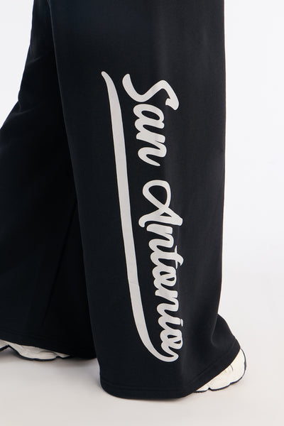 https://cdn.shopify.com/s/files/1/0293/9277/files/01-21-26_S8_23_FFLL625SSAFS_Black_ZSR_KK_MC_13-28-52_PLUS_50468_SKS.jpg?v=1769387197&with=400&height=600