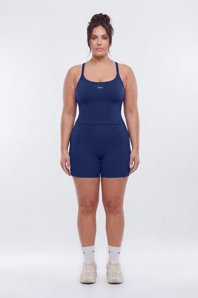 https://cdn.shopify.com/s/files/1/0293/9277/files/01-22-26_S6PM_11_B12503SB1305_Navy_RA_AA_18-18-42_67338-14_ES_ES_EH_JA_ES_PLUS_1d48d532-58f6-4f00-b730-b52ff4225a07.jpg?v=1778881890&with=400&height=600