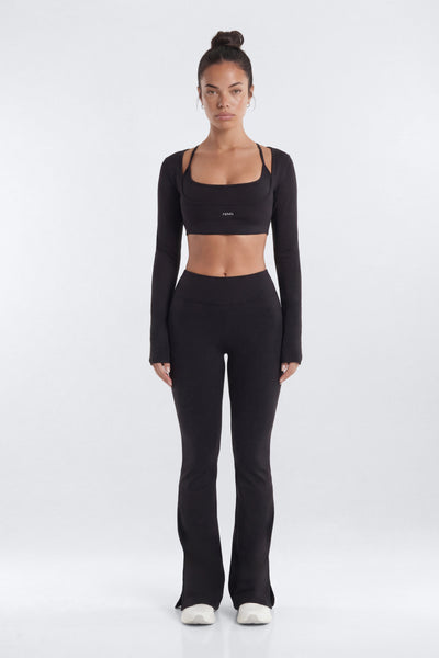 https://cdn.shopify.com/s/files/1/0293/9277/files/01-22-26_S6PM_35_B12504SP1304_Black_RA_AA_20-15-42_67676-5_EH_SG_BH_JF_ES.jpg?v=1775082293&with=400&height=600