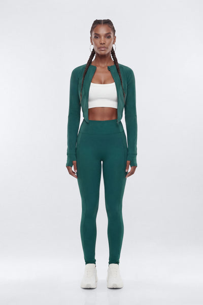 https://cdn.shopify.com/s/files/1/0293/9277/files/01-22-26_S6PM_6_B12504SB1301_Green_RA_AA_17-56-47_5001-5copy_EH_BH_BG.jpg?v=1769741242&with=400&height=600