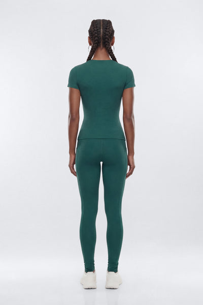 https://cdn.shopify.com/s/files/1/0293/9277/files/01-22-26_S6PM_8_B12504SP1305_Green_RA_AA_18-03-57_67310-52_EH_BH_BG.jpg?v=1769742807&with=400&height=600