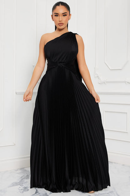 https://cdn.shopify.com/s/files/1/0293/9277/products/01-23-23Studio8_TH_IM_11-32-59_48_LD9259_Black_5095_SG.jpg?v=1674775886