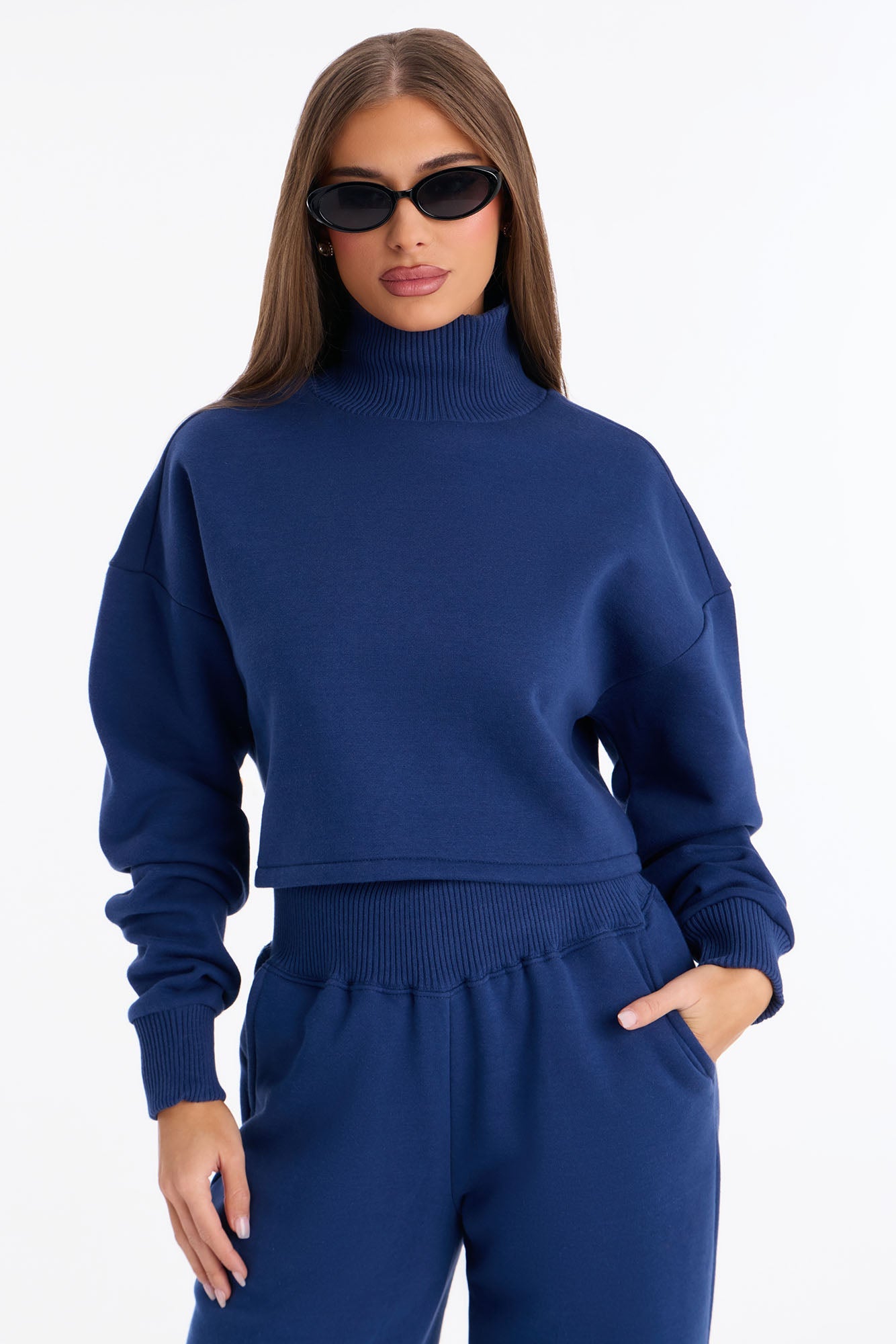 https://cdn.shopify.com/s/files/1/0293/9277/files/01-23-26_S2_18_B225LN4208_Navy_JG_IM_11-28-19_1499_SG.jpg?v=1770052659