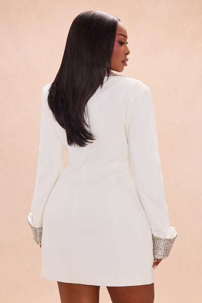 https://cdn.shopify.com/s/files/1/0293/9277/files/01-23-26_S5_23_GW24K1707_OffWhite_ZSR_AB_AC_14-57-14_PLUS_39503_PXF.jpg?v=1769643704&with=400&height=600