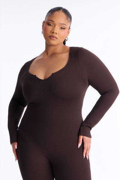 https://cdn.shopify.com/s/files/1/0293/9277/files/01-23-26_S6_19_J1M1559C_Chocolate_KK_MC_13-57-16_PLUS_68396_BH_SKS_CM.jpg?v=1769704884&with=400&height=600