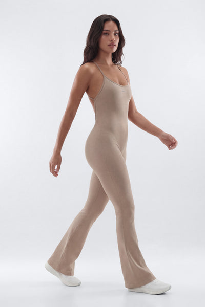 https://cdn.shopify.com/s/files/1/0293/9277/files/01-23-26_S9_29_B12503SJ1304_Taupe_RA_AA_11-19-33_0399-3_PXF_EH_BG.jpg?v=1769757669&with=400&height=600