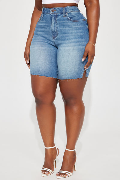 https://cdn.shopify.com/s/files/1/0293/9277/files/01-25-24_S7_1_ZDSHF836M1_MediumBlueWash_P_CZ_PC_10-09-17_PLUS_11804_PXF.jpg?v=1706640860&with=400&height=600