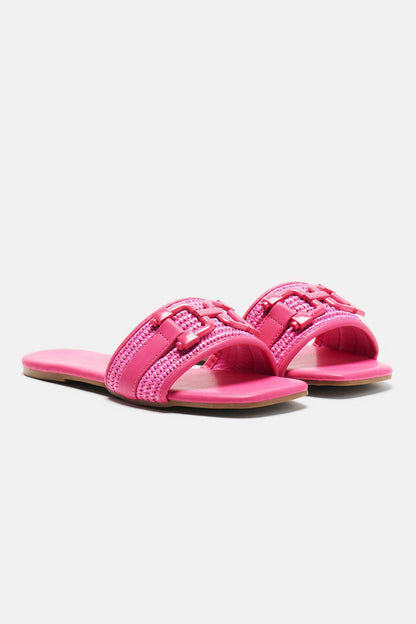 https://cdn.shopify.com/s/files/1/0293/9277/files/01-26-24_S10_18_FIANCE_Pink_CXB_10-44-10_2511_ES.jpg?v=1721931821
