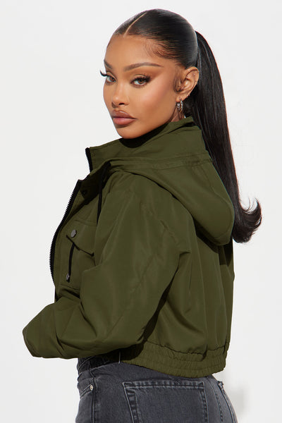 https://cdn.shopify.com/s/files/1/0293/9277/files/01-27-25_S2_3_24GWQ8643_Khaki_ZSR_CXB_RL_11-34-36_32196_CM_JA_Olive.jpg?v=1785348659&with=400&height=600