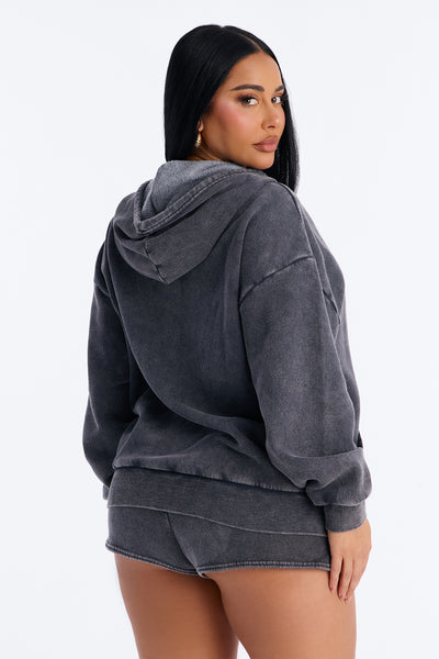 https://cdn.shopify.com/s/files/1/0293/9277/files/01-27-26_S4PM_68_B225MS4203_Charcoal_KJ_IM_18-54-15_34988_PXF.jpg?v=1769730074&with=400&height=600