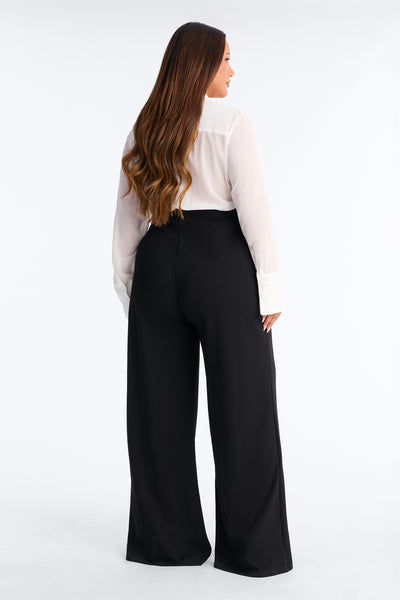 https://cdn.shopify.com/s/files/1/0293/9277/files/01-27-26_S6_22_MJ4252FN_WhiteBlack_KK_EO_13-45-37_PLUS_71052_BH_SKS.jpg?v=1769707670&with=400&height=600