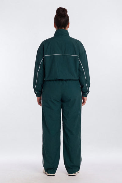 https://cdn.shopify.com/s/files/1/0293/9277/files/01-27-26_S9_22_B12504SP1308_Greencombo_JG_AS_10-43-57_13260-2_EH_AB_AB_JA_PLUS_354edcaf-9763-4c81-9012-5a8107d3d407.jpg?v=1782845156&with=400&height=600