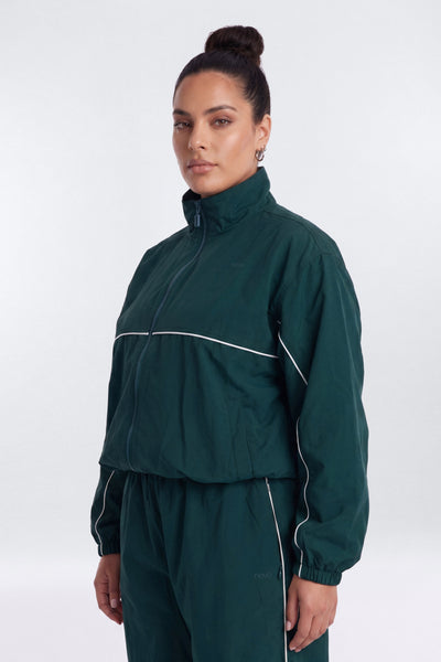 https://cdn.shopify.com/s/files/1/0293/9277/files/01-27-26_S9_22_B12505SB1302_Greencombo_JG_AS_10-39-13_0176-4_EH_AB_AB_JA_PLUS.jpg?v=1782842225&with=400&height=600