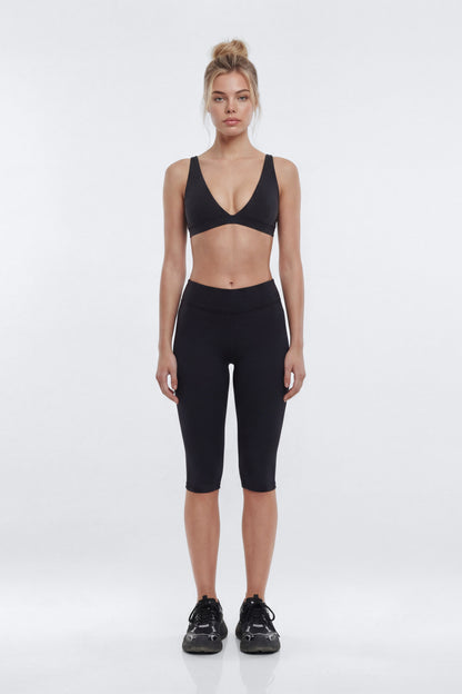 https://cdn.shopify.com/s/files/1/0293/9277/files/01-27-26_S9_27_B125SB0501_Black_JG_AS_10-55-43_13277-1_PXF_JF_SG_ES.jpg?v=1770072201
