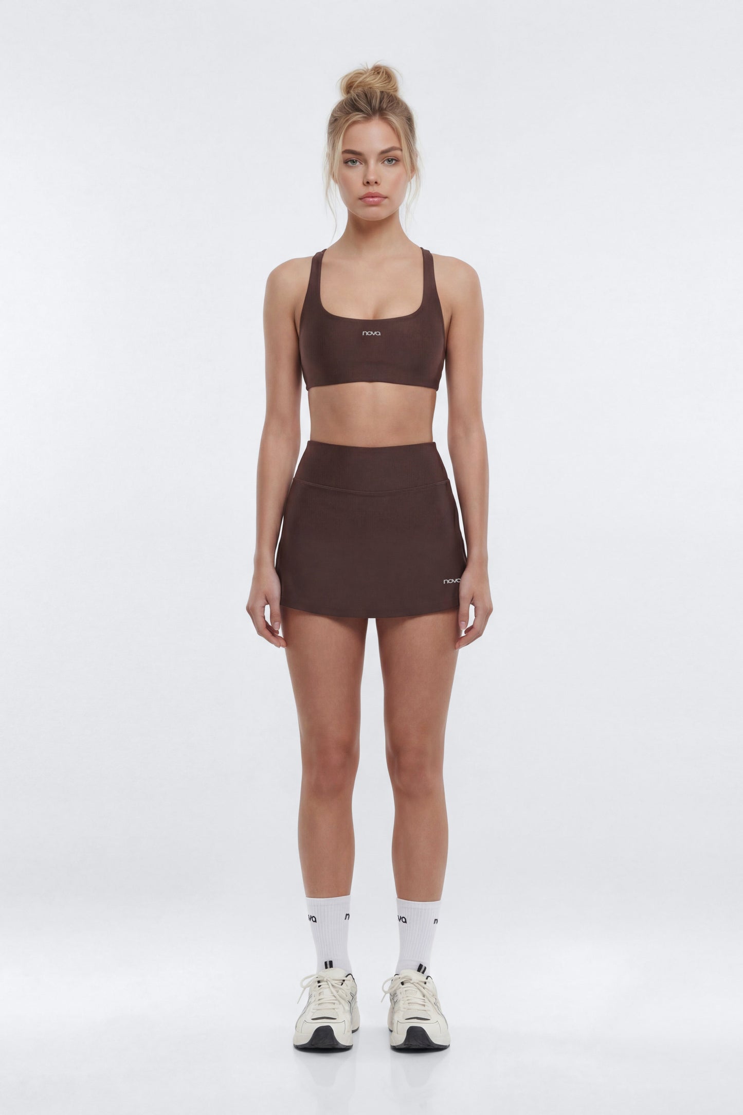https://cdn.shopify.com/s/files/1/0293/9277/files/01-27-26_S9_47_B12503SB1304_Brown_JG_AS_13-31-32_0366-1_PXF_JF_EH_ES.jpg?v=1769926635