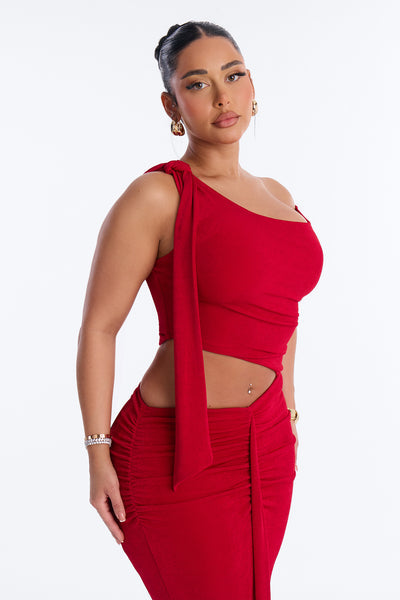 https://cdn.shopify.com/s/files/1/0293/9277/files/01-28-26_S1_31_HKD27967_Red_TK_IM_14-06-08_35116_PXF.jpg?v=1769900618&with=400&height=600