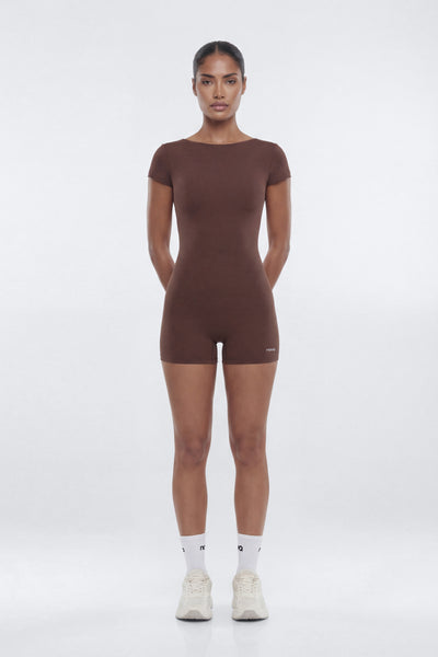 https://cdn.shopify.com/s/files/1/0293/9277/files/01-28-26_S7_PM_15_B12503SJ1308_Brown_JG_AA_18-05-06_51766-6_3__ES_ES_PXF.jpg?v=1769981108&with=400&height=600