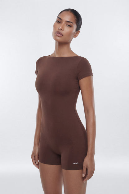 https://cdn.shopify.com/s/files/1/0293/9277/files/01-28-26_S7_PM_15_B12503SJ1308_Brown_JG_AA_18-05-06_51766-7_ES_ES_PXF.jpg?v=1769981108