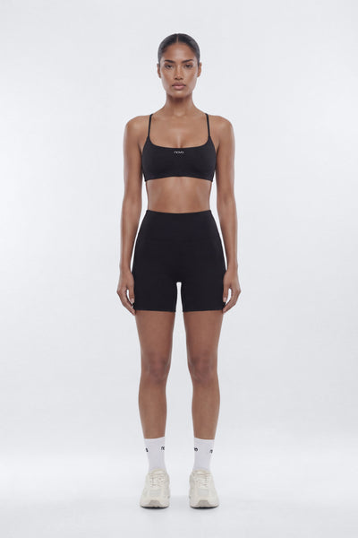 https://cdn.shopify.com/s/files/1/0293/9277/files/01-28-26_S7_PM_19_B12503SP1202_Black_JG_AA_18-17-16_51804-4_ES_ES_PXF_d14f1979-477d-41ef-9bf7-df45618fa5c3.jpg?v=1771861682&with=400&height=600