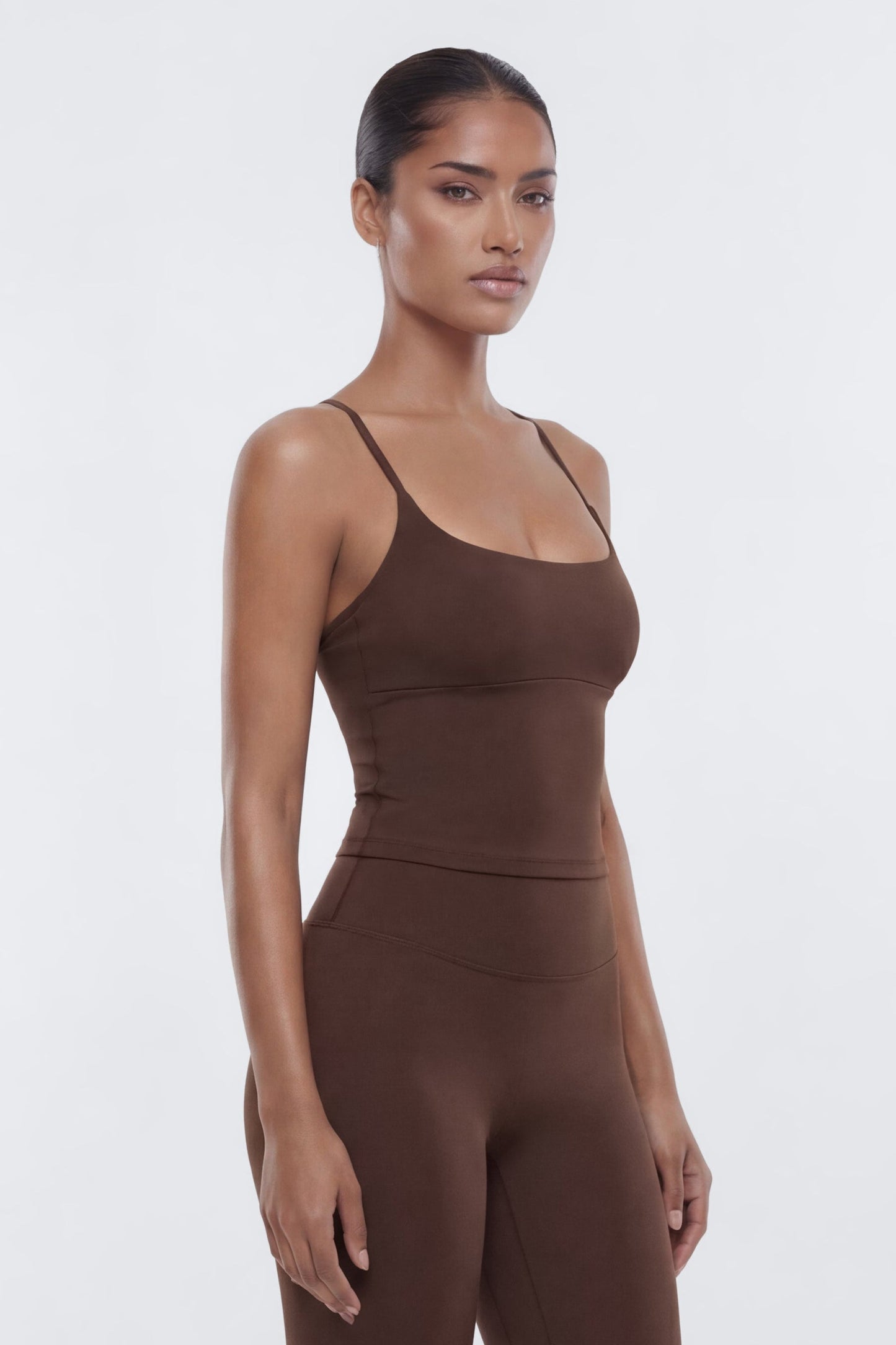 https://cdn.shopify.com/s/files/1/0293/9277/files/01-28-26_S7_PM_9_B12503SB1202_Brown_JG_AA_17-41-54_37462-1_1__ES_ES_PXF_6132cfe1-bd37-4103-9903-c77776425f56.jpg?v=1769980141