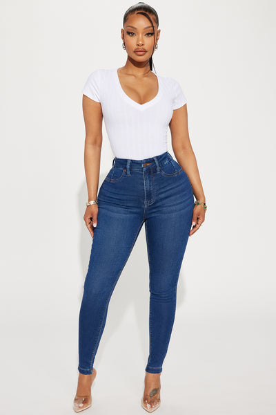 https://cdn.shopify.com/s/files/1/0293/9277/files/01-29-24_S2_41_YJ23DN137_DarkWash_KJ_RL_14-53-53_29976_PXF.jpg?v=1706742957&with=400&height=600
