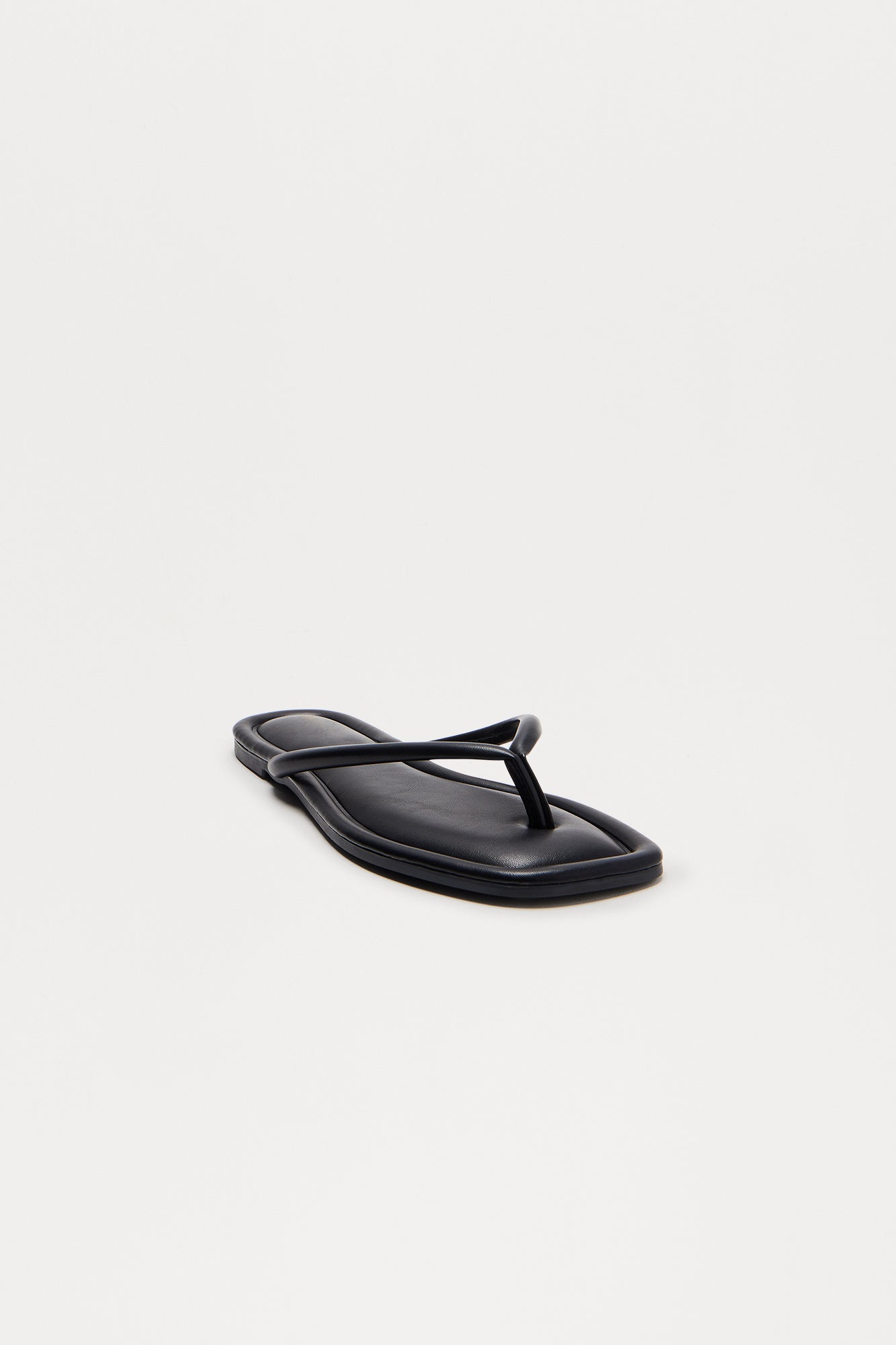 https://cdn.shopify.com/s/files/1/0293/9277/files/01-29-25_S15_35_PRISCILLA5_Black_CZ_10-39-30_2172_PXF.jpg?v=1741975578