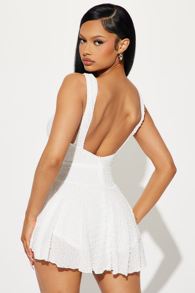 https://cdn.shopify.com/s/files/1/0293/9277/files/01-30-24_S3_55_10838D_White_KS_PC_15-33-01_7207_PXF.jpg?v=1715125818&with=400&height=600