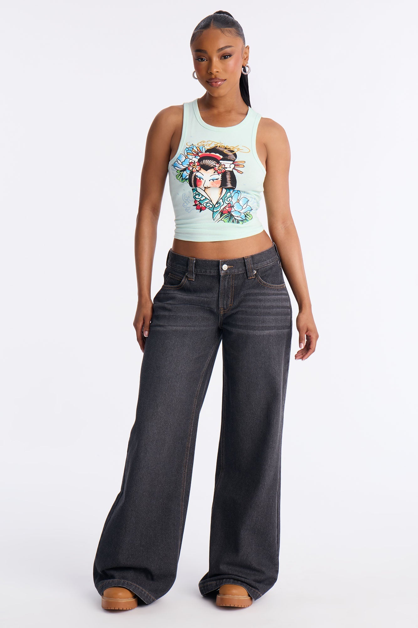 https://cdn.shopify.com/s/files/1/0293/9277/files/01-30-26_S6_32_B325JN3819_BlackWash_JP_RA_13-22-58_8069_CM.jpg?v=1770393571