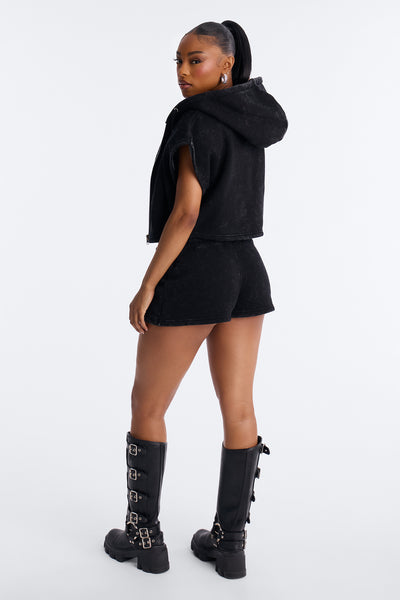 https://cdn.shopify.com/s/files/1/0293/9277/files/01-30-26_S6_57_Y225MS4718_Black_JP_RA_15-21-11_0047_PXF.jpg?v=1770393852&with=400&height=600