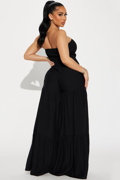 https://cdn.shopify.com/s/files/1/0293/9277/files/02-02-24_S1_7_HF24E003_Black_HY_AP_11-30-59_13039_PXF.jpg?v=1707162584&with=400&height=600