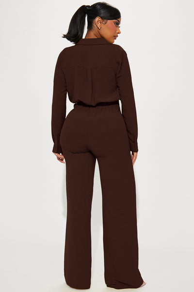 https://cdn.shopify.com/s/files/1/0293/9277/files/02-02-24_S6_60_MP2003_Chartreuse_TK_IM_15-28-18_89046_PXF_Brown.jpg?v=1790962673&with=400&height=600