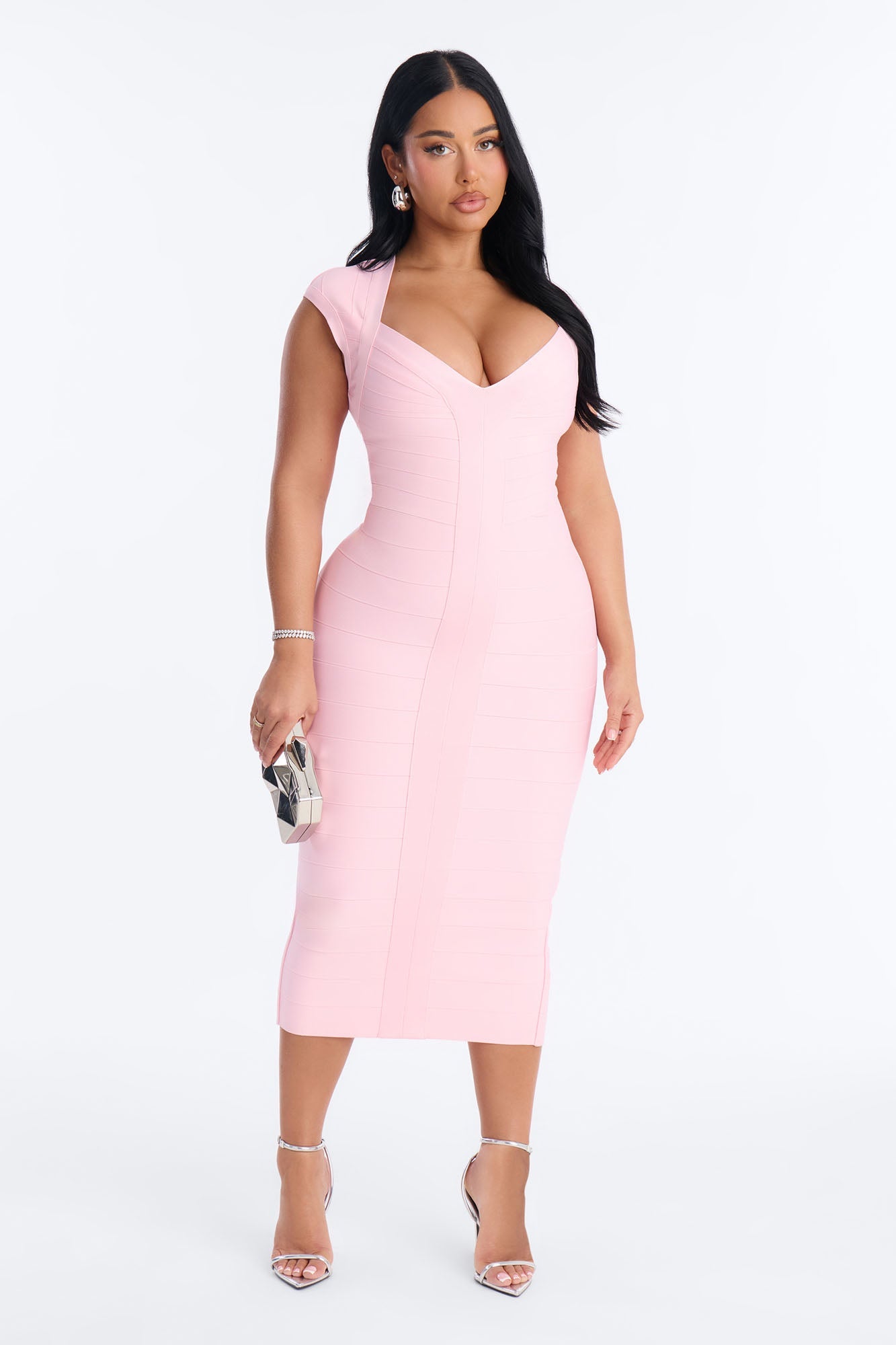 https://cdn.shopify.com/s/files/1/0293/9277/files/02-02-26_S1_20_B125DR0119_Blush_TK_PC_11-46-30_40843_PXF_SG_5a3ef2e2-cb42-4c34-b6b7-e19455fde6dd.jpg?v=1785340206