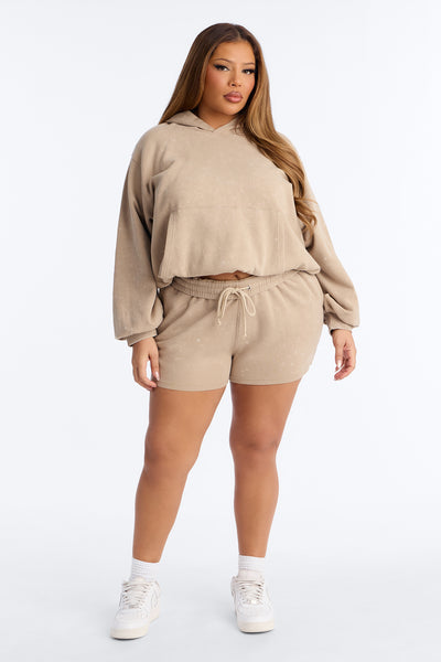 https://cdn.shopify.com/s/files/1/0293/9277/files/02-02-26_S4PM_52_ZPK13921TOP_Taupe_DA_AC_20-12-06_PLUS_41888_PXF.jpg?v=1770402517&with=400&height=600